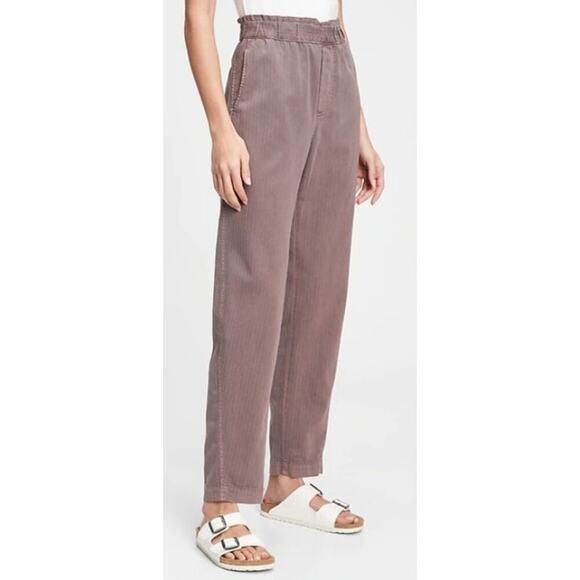 GAP Pants - GAP High Rise Paperbag Pull-On Pants with Washwell™ Size 4